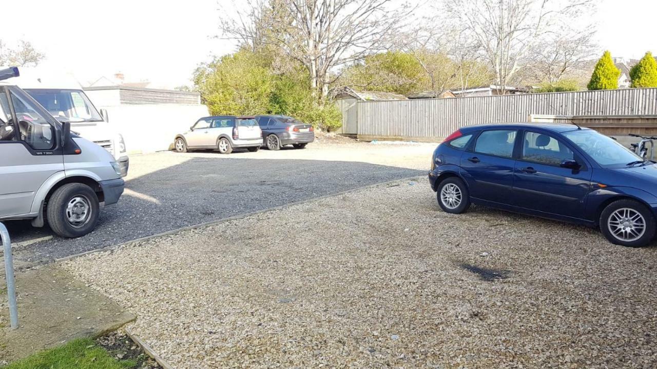 Cowley Spacious Flat With Parking, Oxford Exterior photo